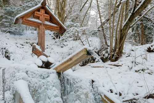 Holy spring gremyachiy Klyuch. Svyatogorye. Moscow region, Sergiev Posad district, village Vzglyadnevo photo