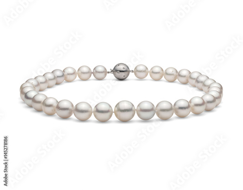 Round graduated luster pearl necklace with diamond white gold ball clasp - white south sea - top view on white background