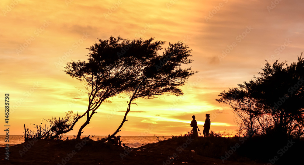 Couple on date during beautiful sunset