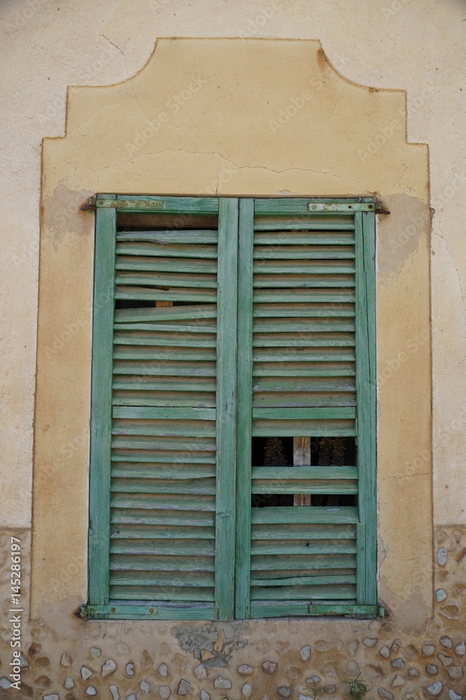 Fenster einer Finca - Mallorca