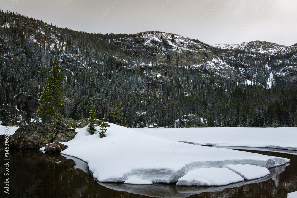 Lone Pine Lake, Rocky Mountain National Park Lone Pine Lake, Rocky Mountain National Park