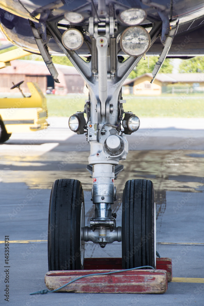 Räder eines Flugzeugs