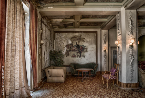 Altes dämonisches Grand Hotel
