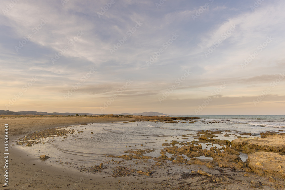 Cala natural en Torre la Sal (Cabanes, Castellón - España).