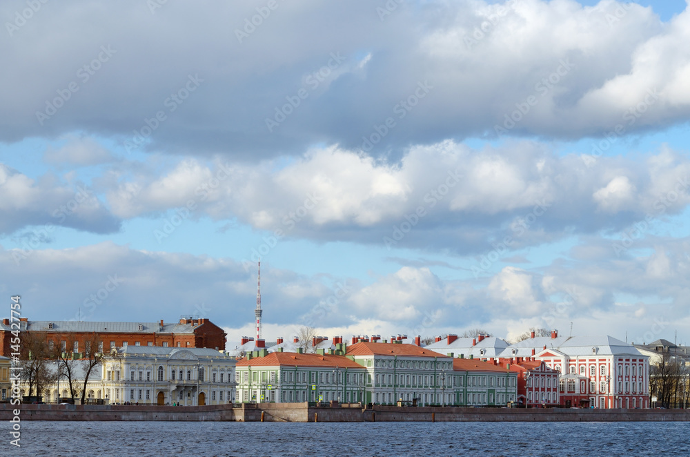 Fototapeta premium Blue sky with beautiful clouds.