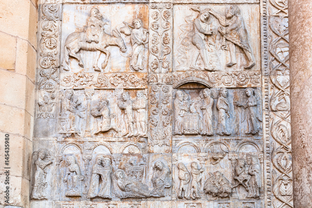bas-relief of portal of Basilica di San Zeno
