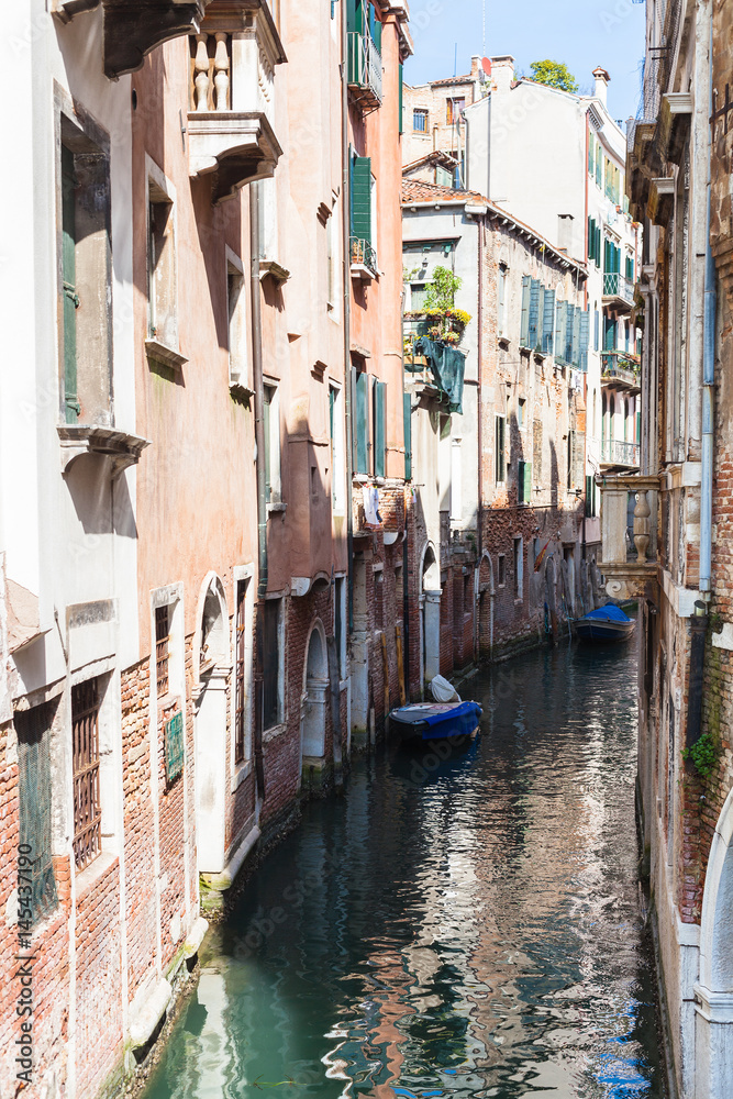 canal Rio de santa maria formosa in Venice