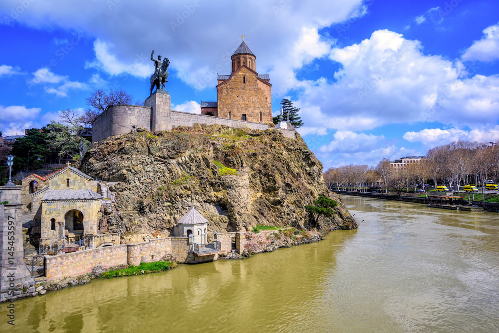 Metekhi Church and Kura River, Tbilisi, Georgia Metekhi Church and Kura River, Tbilisi, Georgia