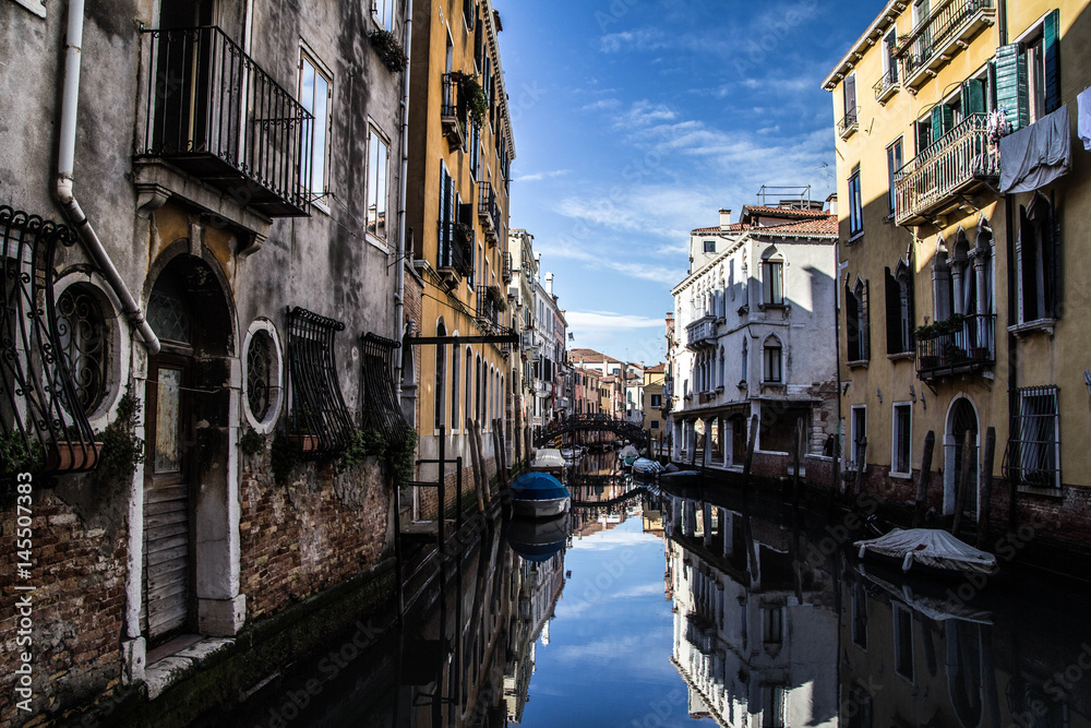 Venezia canale 01