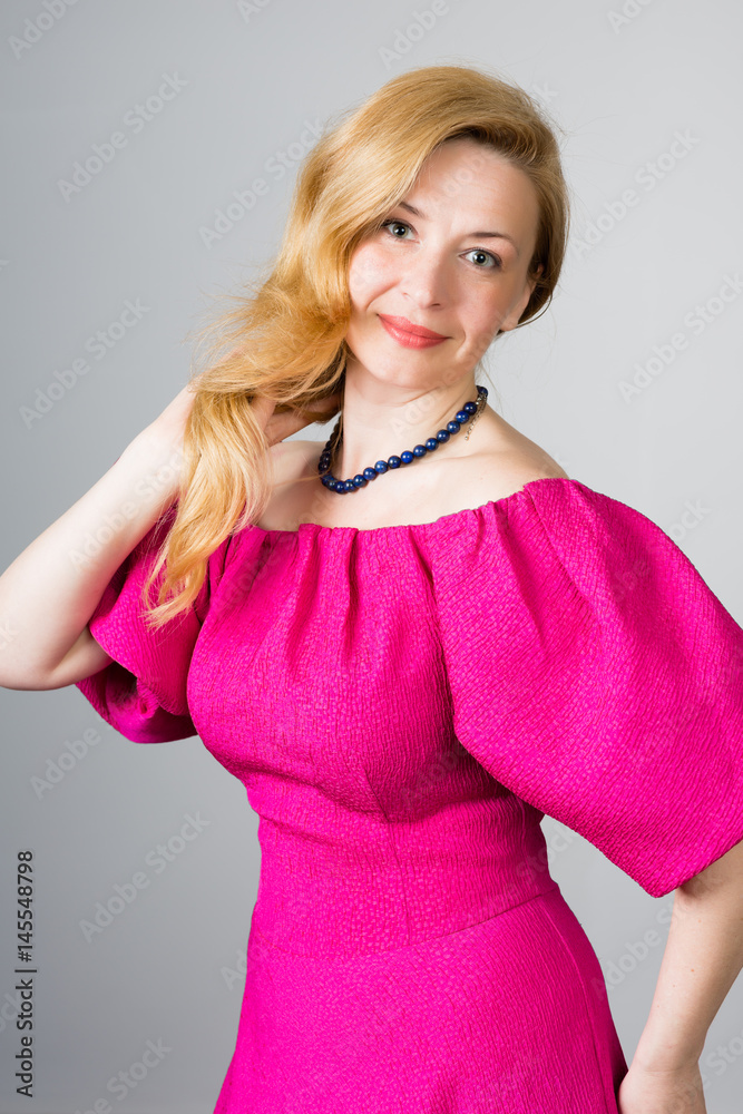 old lady in pink dress