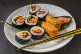 巻き寿司 Rolled sushi 