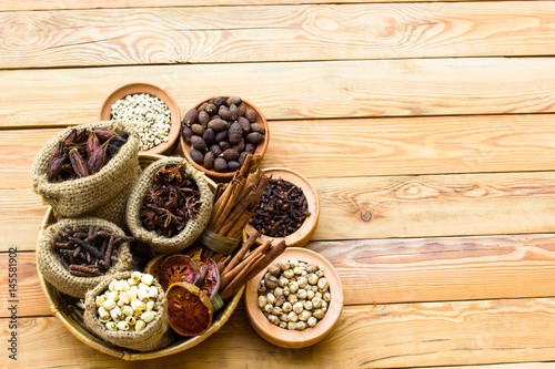 Fototapeta Naklejka Na Ścianę i Meble -  Herbs and spices