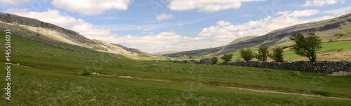 yorkshire dales landscape UK photo