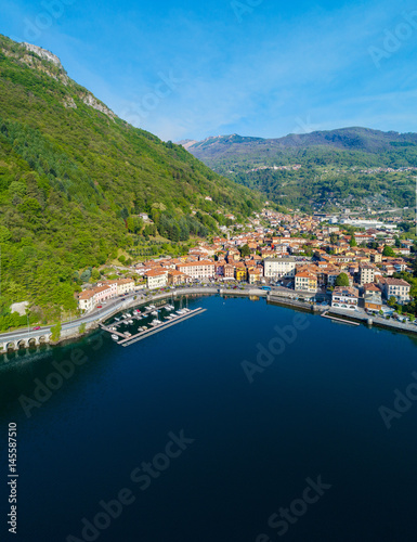 Dongo - Lago di Como (IT) - Vista aerea panoramica verticale