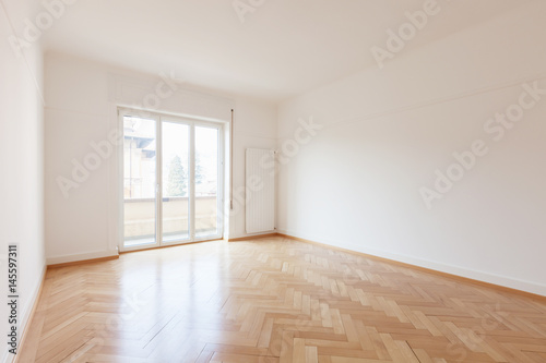 Empty white room