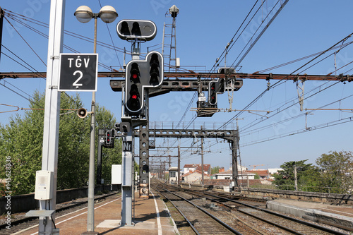 Signalisation ferroviaire française
Chemin de fer
Nîmes gare de Feucheres photo