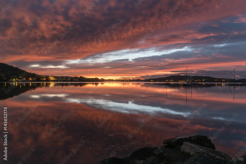 Fototapeta premium Break of Dawn