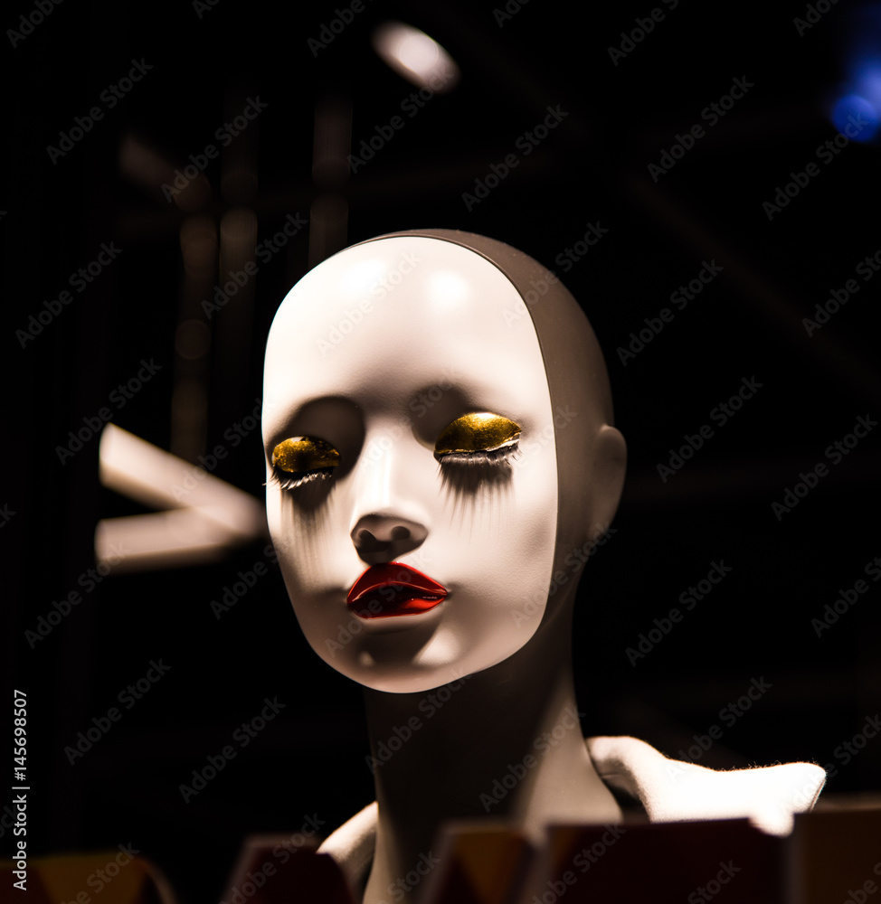 Mannequin Mannequin