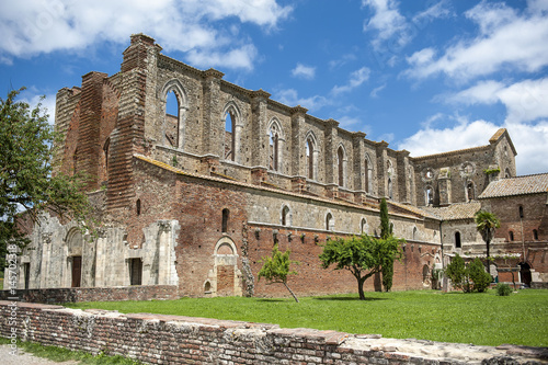 Ruiny starego klasztoru w Toskanii