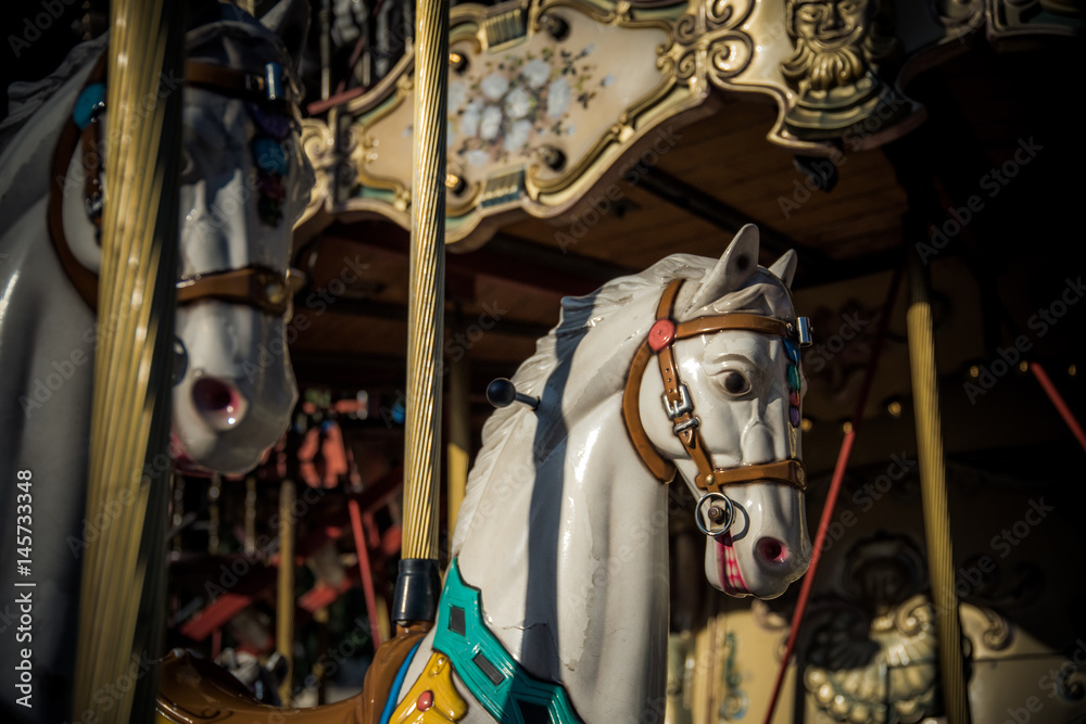 Cheval de bois et manège Cheval de bois et manège