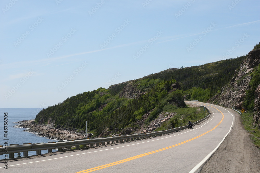 Obraz premium route sur le board du fleuve st-laurent, sept-iles, québec