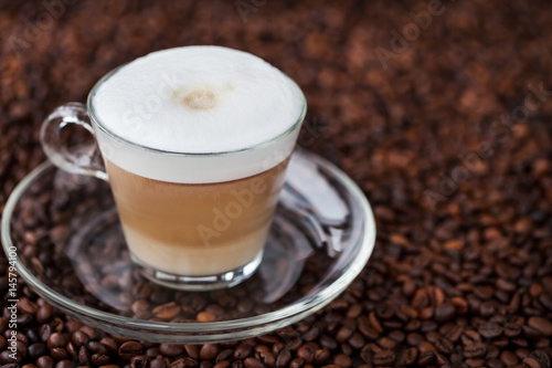 Fototapeta Naklejka Na Ścianę i Meble -  Cup of fresh hot latte