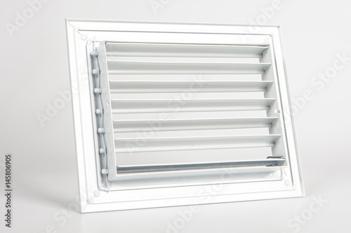 Lattice louver for ventilat...