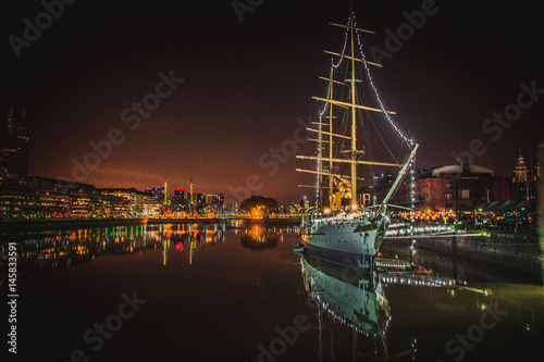 Buenos Aries at Night 