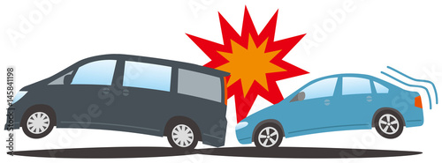 追突事故　乗用車同士　セダンがワゴン車へ