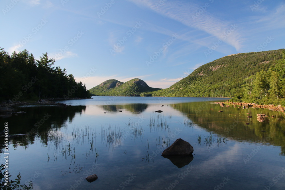 Fototapeta premium Jordan Pond in Arcadia National Park