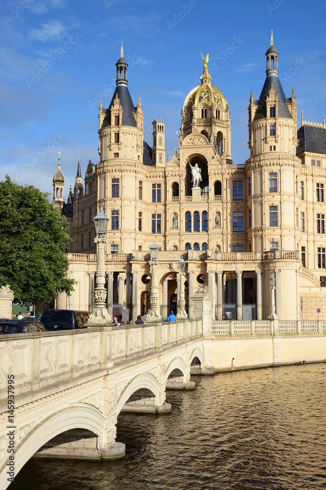 Naklejka premium Historic Castle of Schwerin, Mecklenburg-Vorpommern, Germany