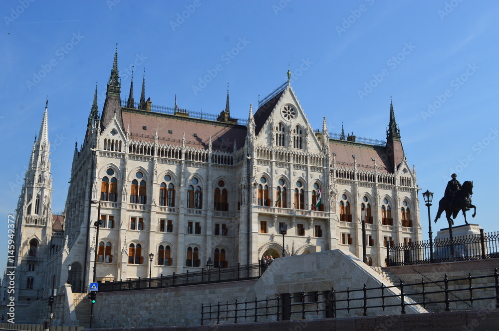 Fototapeta premium Hungarian Parliament Building