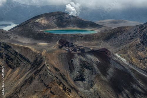 Fotografi View of the Tongariro crossing from the mount Ngauruhoe, New Zealand