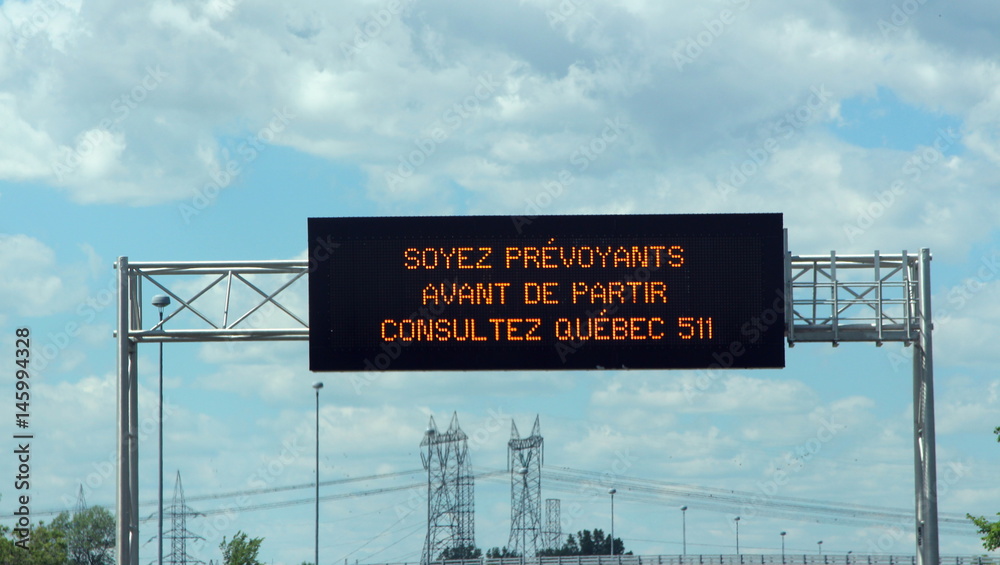 highway sign in Montreal in french