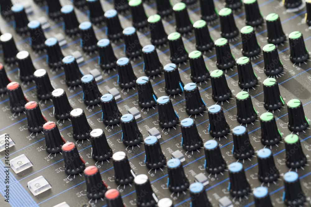 Sound mixer Sound mixer