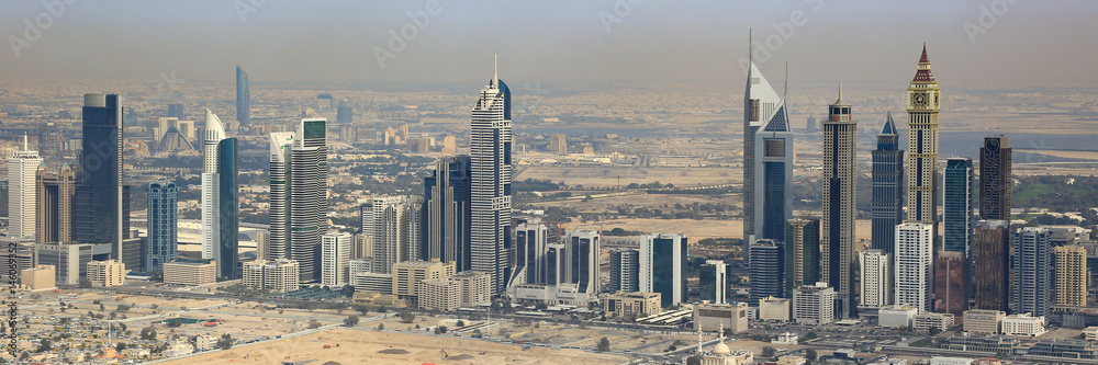 Obraz premium Dubai Emirates Towers Panorama Downtown z lotu ptaka Widok z lotu ptaka