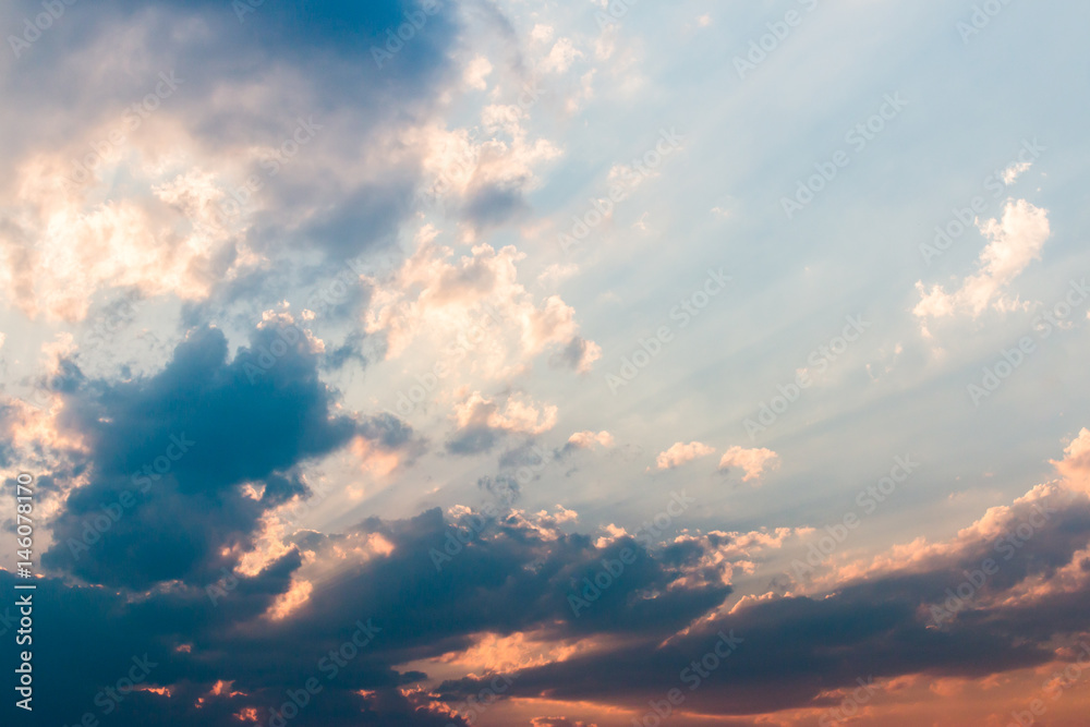 Fototapeta premium colorful dramatic sky with cloud at sunset