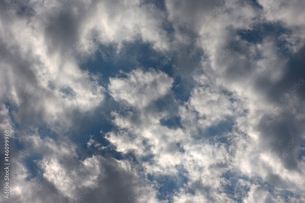 Obraz premium 青空と雲「空想・雲のモンスター」