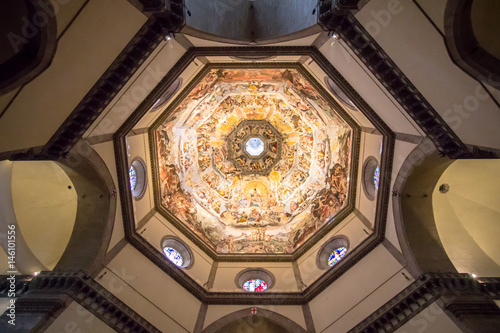 Fotografie, Obraz Picture of the Judgment Day on the ceiling of dome in Santa Maria del Fiore Cath