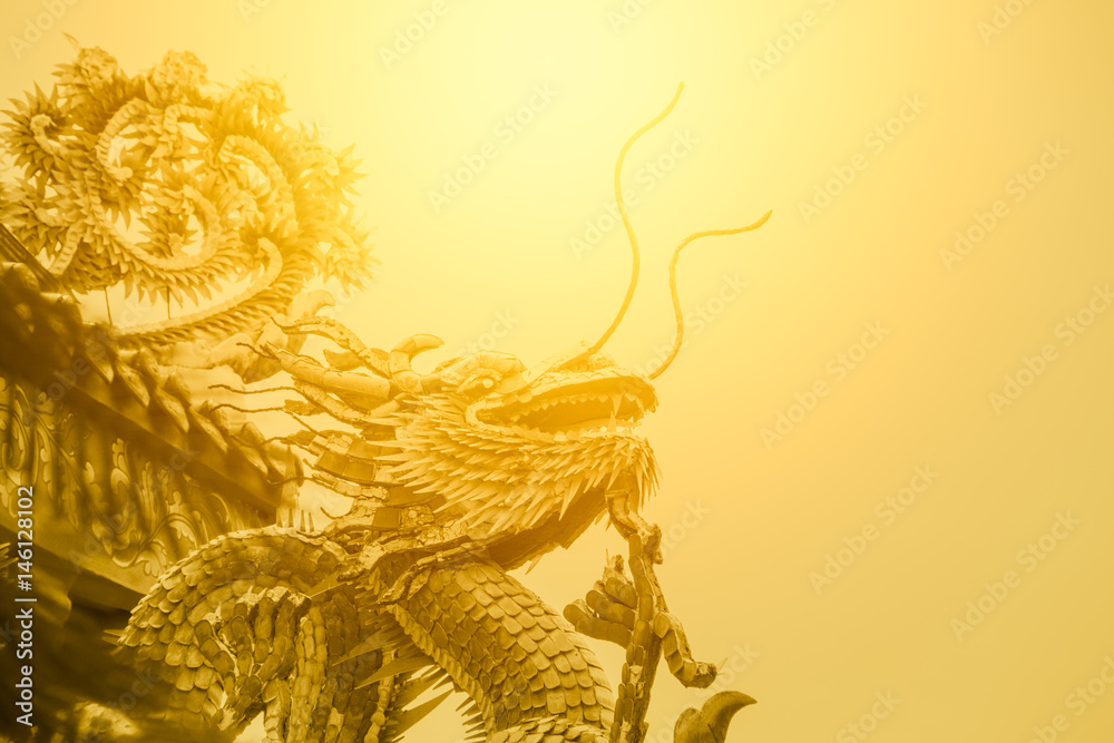 Fototapeta chiński złoty smok złoty luksusowy odcień koloru na tle