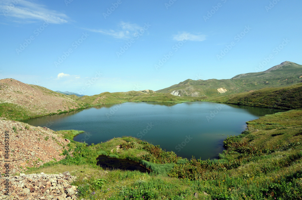 Artvin,is a city in northeastern Turkey about 30 km inland from the Black Sea.There are amazing plateaus and small crater lakes on the its muntains.