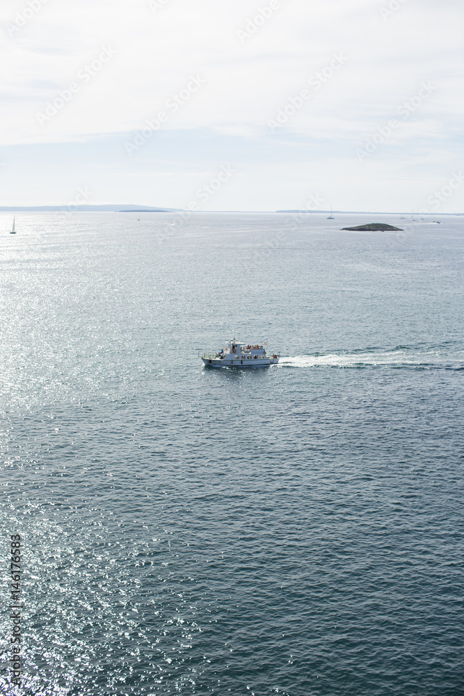 Tourist boat