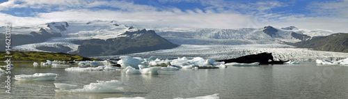 Glacial Lagoon , Iceland  © Tony Craddock