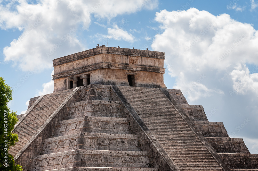 Detail of the top of El Castillo (The Kukulkan Temple) of Chichen Itza, Mayan stepped pyramid in Mexico Detail of the top of El Castillo (The Kukulkan Temple) of Chichen Itza, Mayan stepped pyramid in Mexico