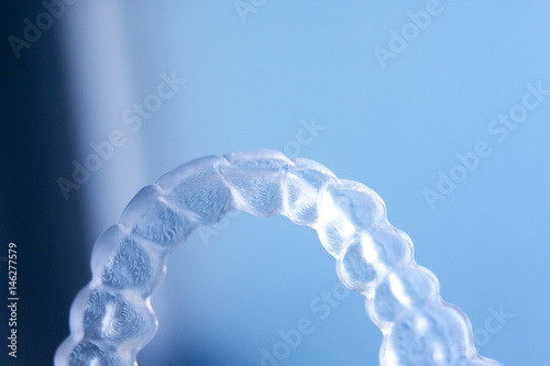 Invisible orthodontic aligners