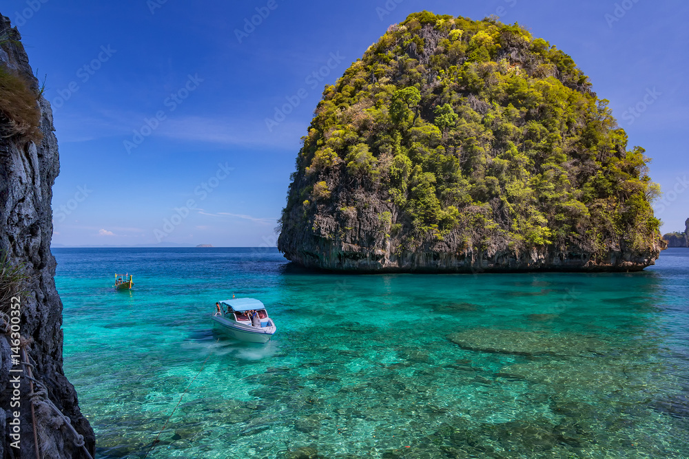 Ao Lo sama is lagoon in Phi Phi Islands Krabi Thailand
Ao Lo sama is lagoon in Phi Phi Islands Krabi Thailand