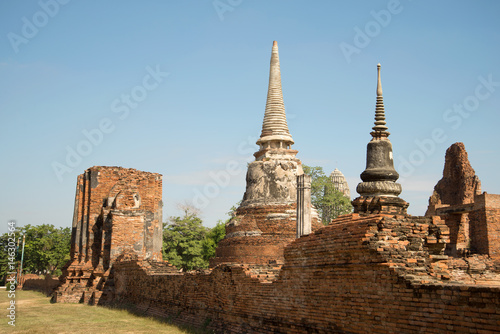 Ruins of the ancient Buddhist temple Wat Mahathat on a sunny afternoon. Ayutthaya, the ancient capital of Thailand © sikaraha