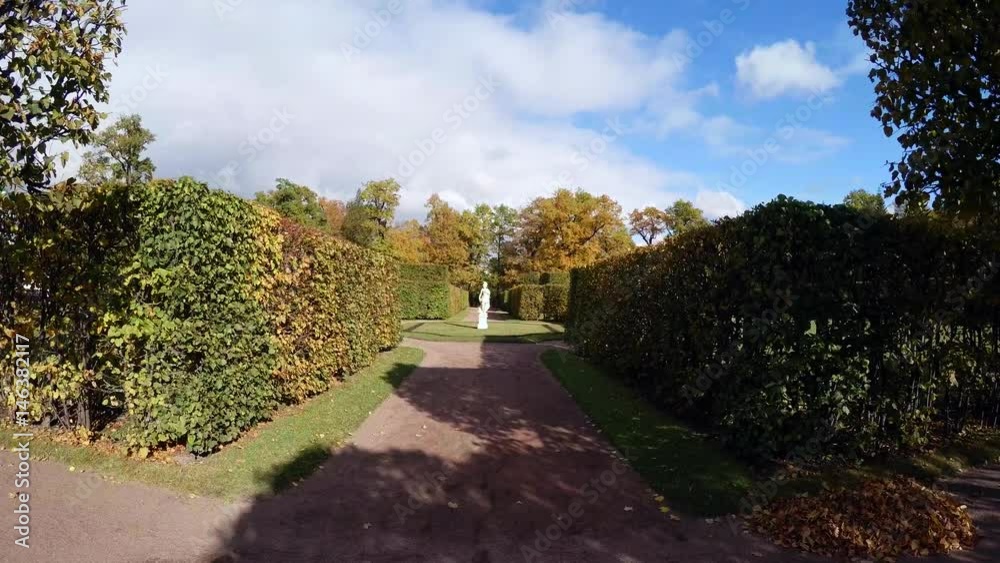 Alley. Pushkin. Catherine Park. Tsarskoye Selo. 4K. Alley. Pushkin. Catherine Park. Tsarskoye Selo. 4K.
