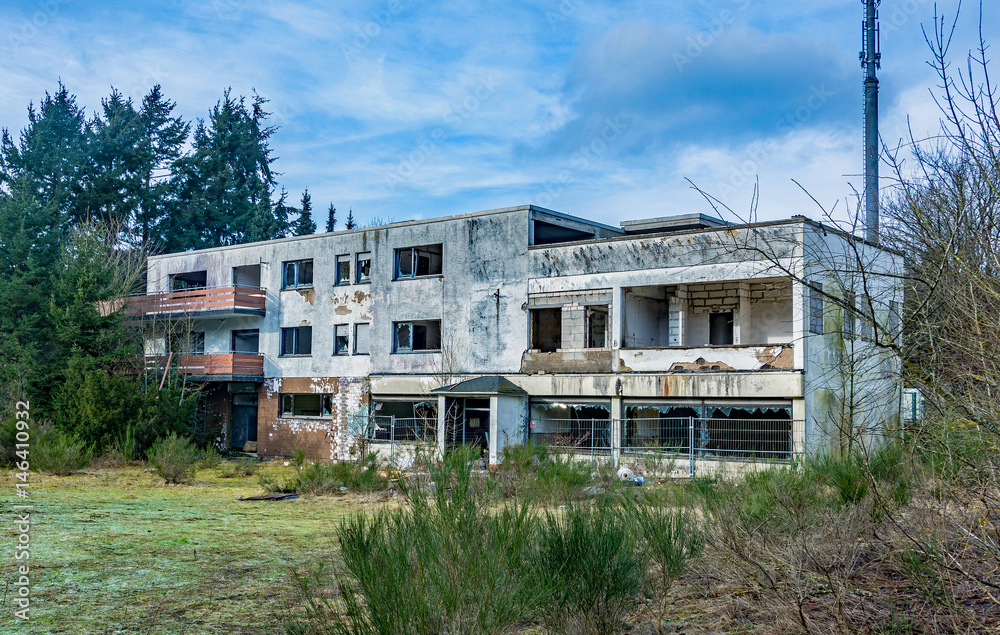 abandoned places - old hotel in the middle of nowhere abandoned places - old hotel in the middle of nowhere