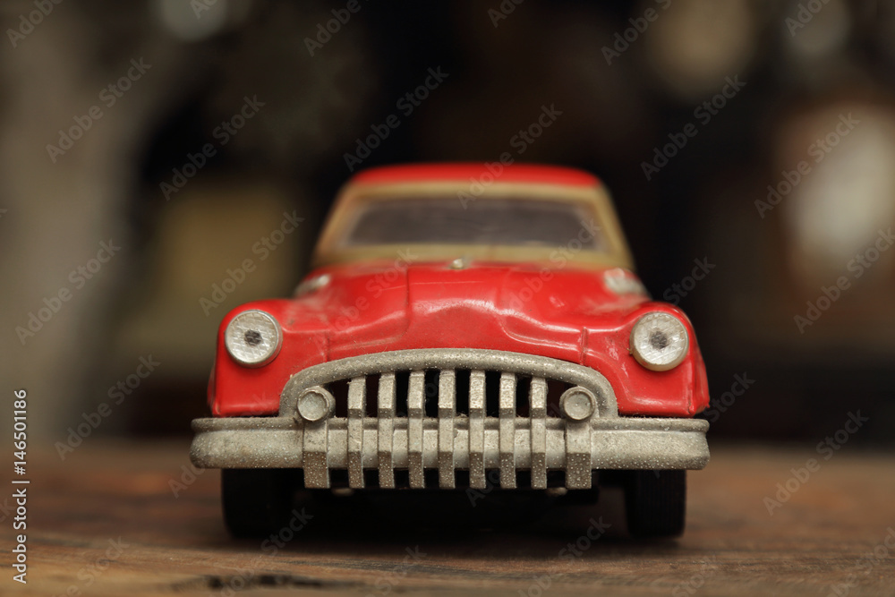 jouet vintage en acier métal années 50 voiture Stock Photo | Adobe Stock